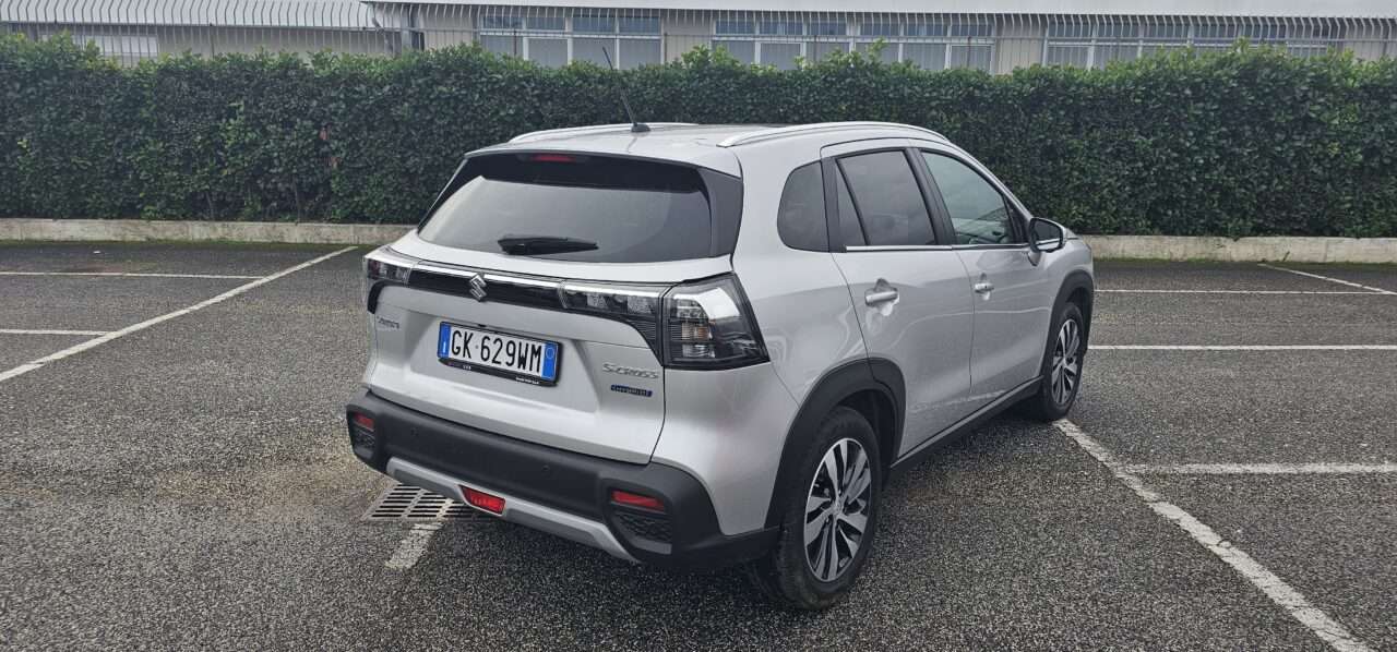 Suzuki S-Cross