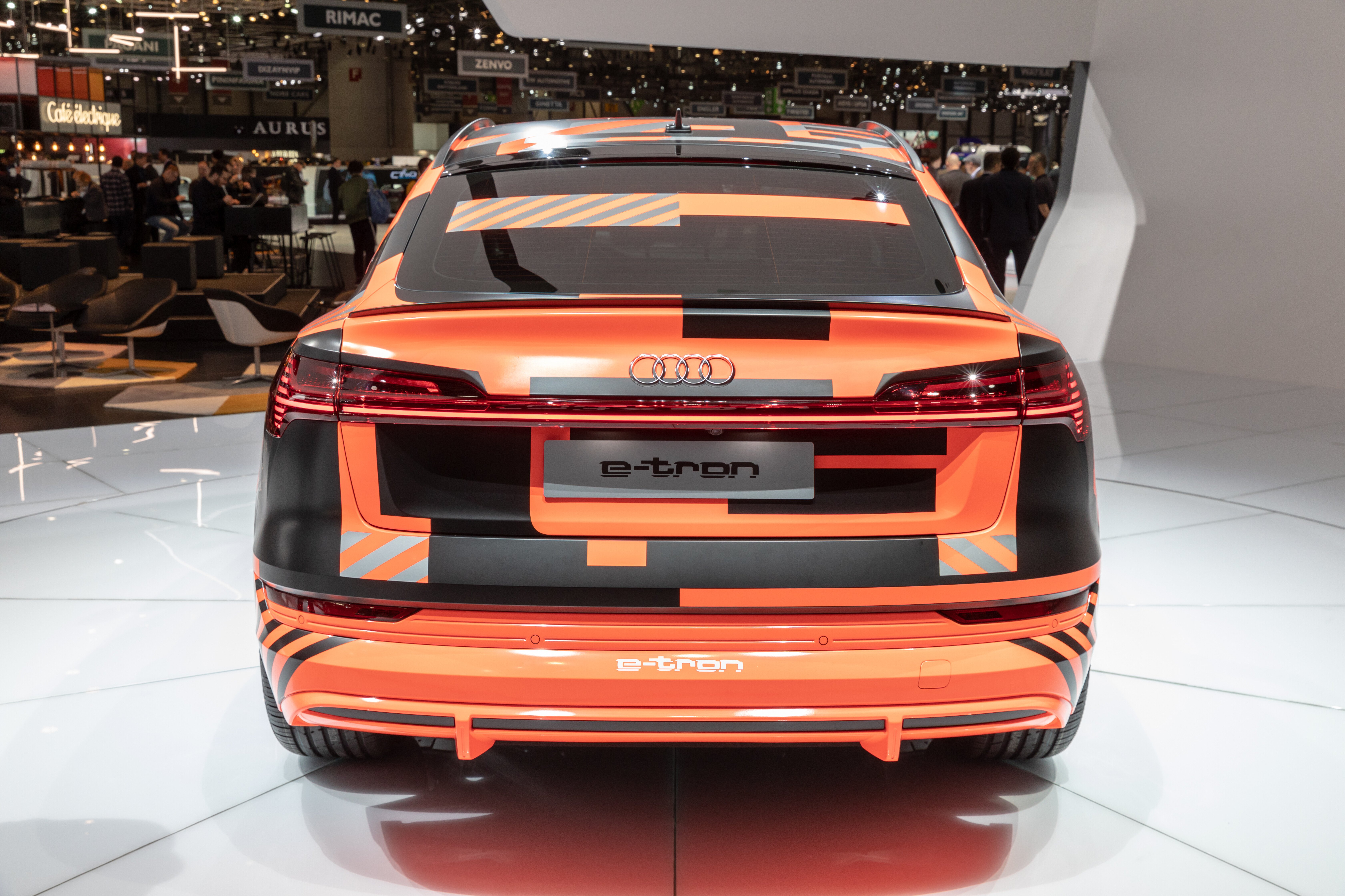 Audi e-tron Sportback SUV coupé elettrico