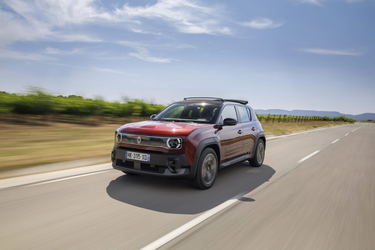 nuova renault 4 plein sud torna il tetto in tela da Ilgiornaledigitale.it nuova renault 4 plein sud torna il tetto in tela