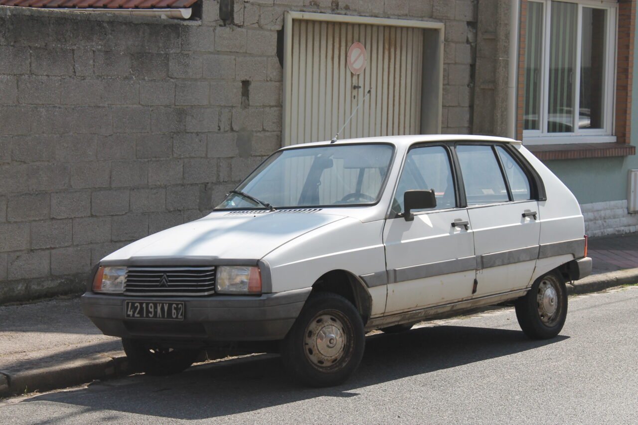 Citroën Visa Club berlina compatta anni Ottanta