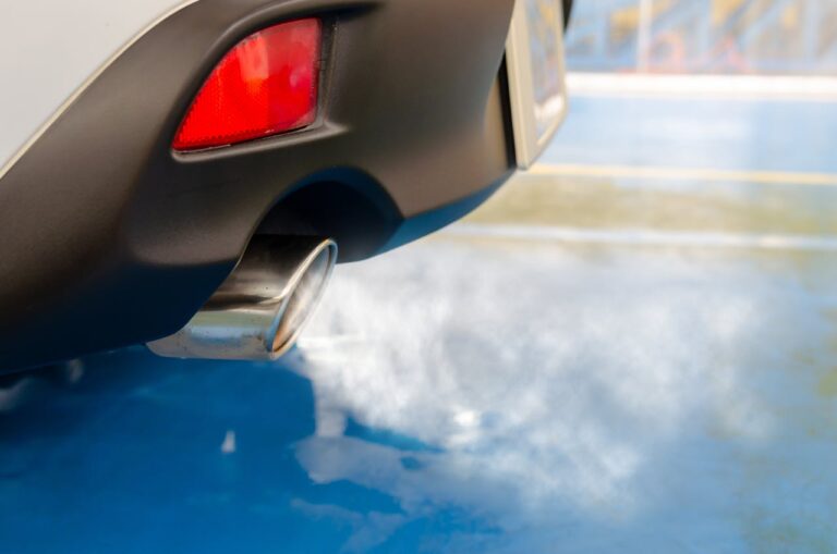 Scarico auto diesel filtro antiparticolato FAP DPF emissioni