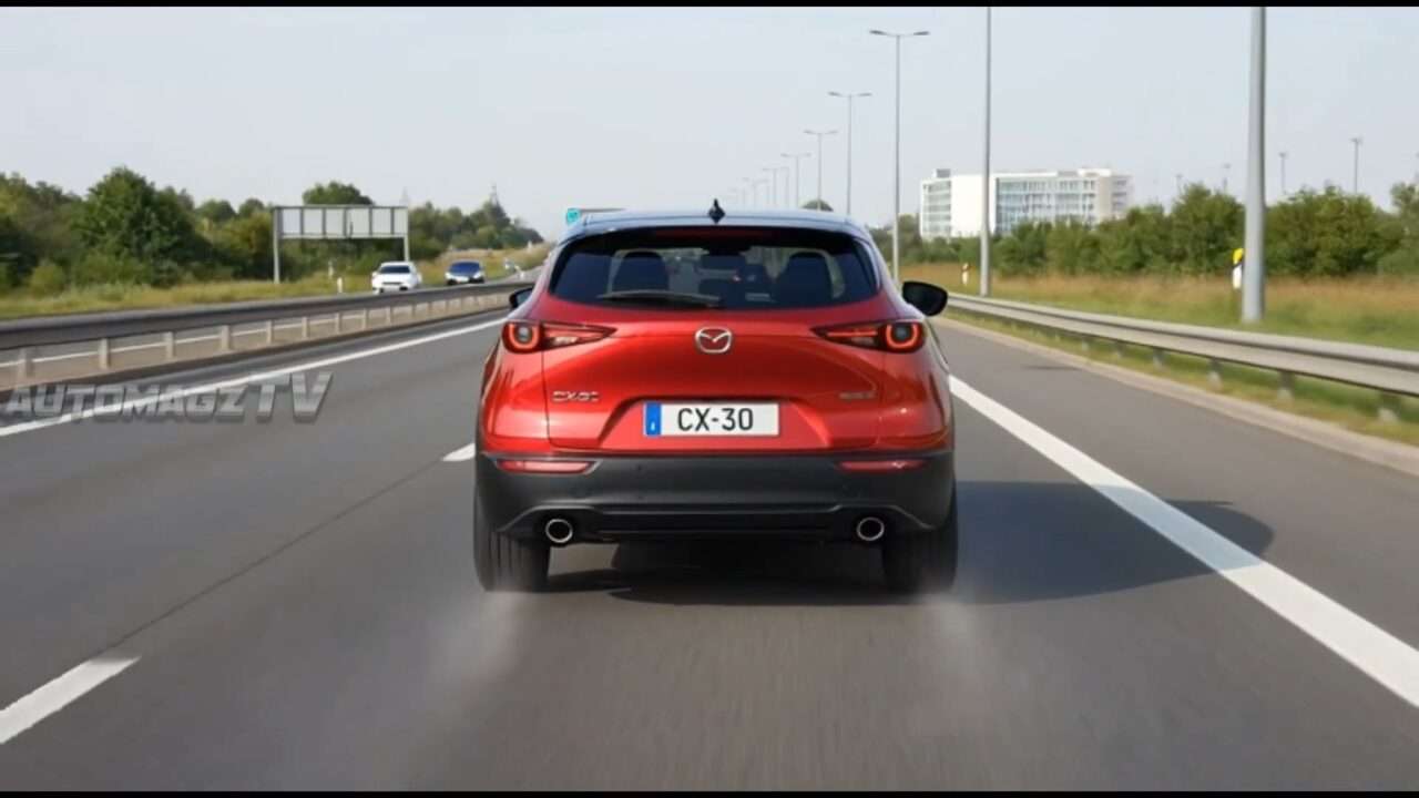 Render nuova Mazda CX-30 2026 design