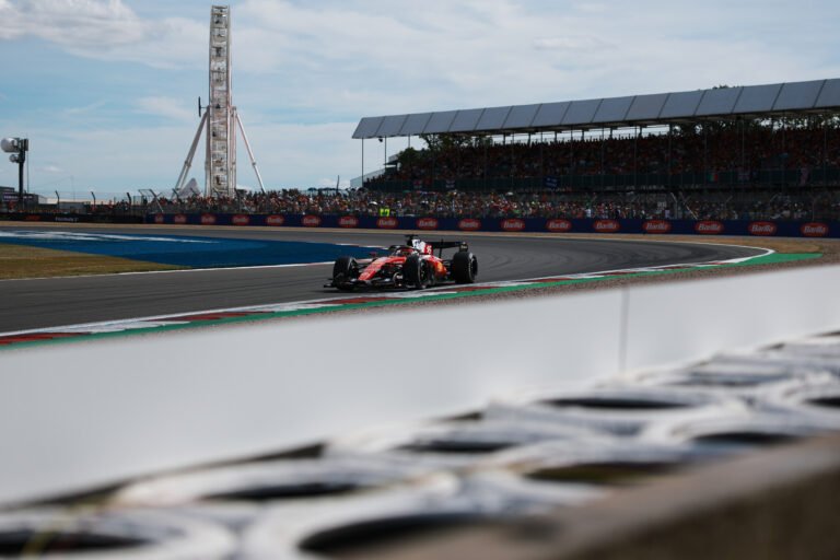 F1, Leclerc trionfa a Silverstone: la Ferrari è rinata?