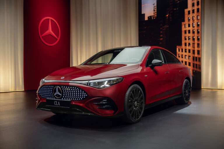 Nuova Mercedes CLA 2026: cambia tutto, elettrica ma non solo
