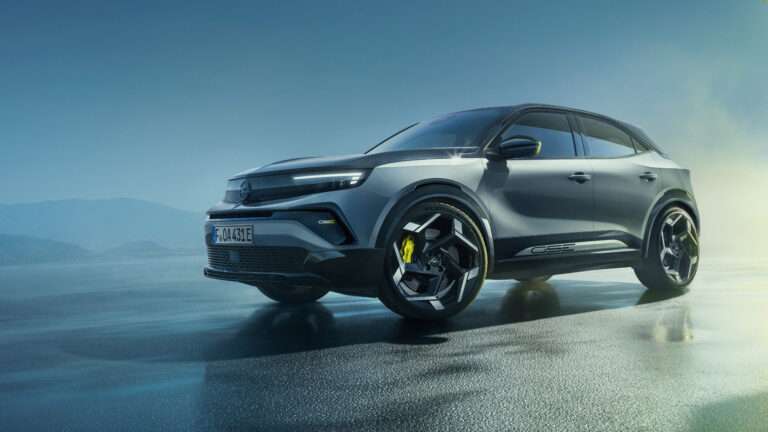 Nuova Opel Mokka GSE: suv da corsa elettrico, a che prezzo