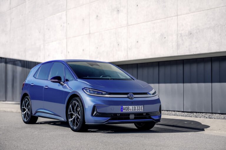 Nuova Volkswagen ID.NEO: prezzi, motori ed info