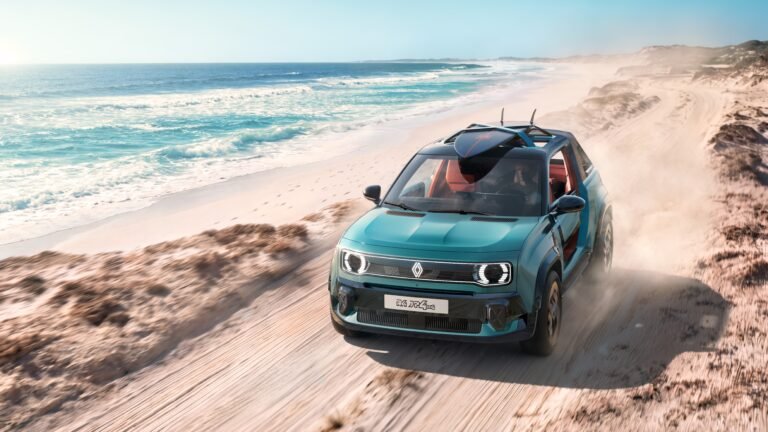 Nuova Renault 4 JP4x4 Concept 2026 vista frontale tre quarti