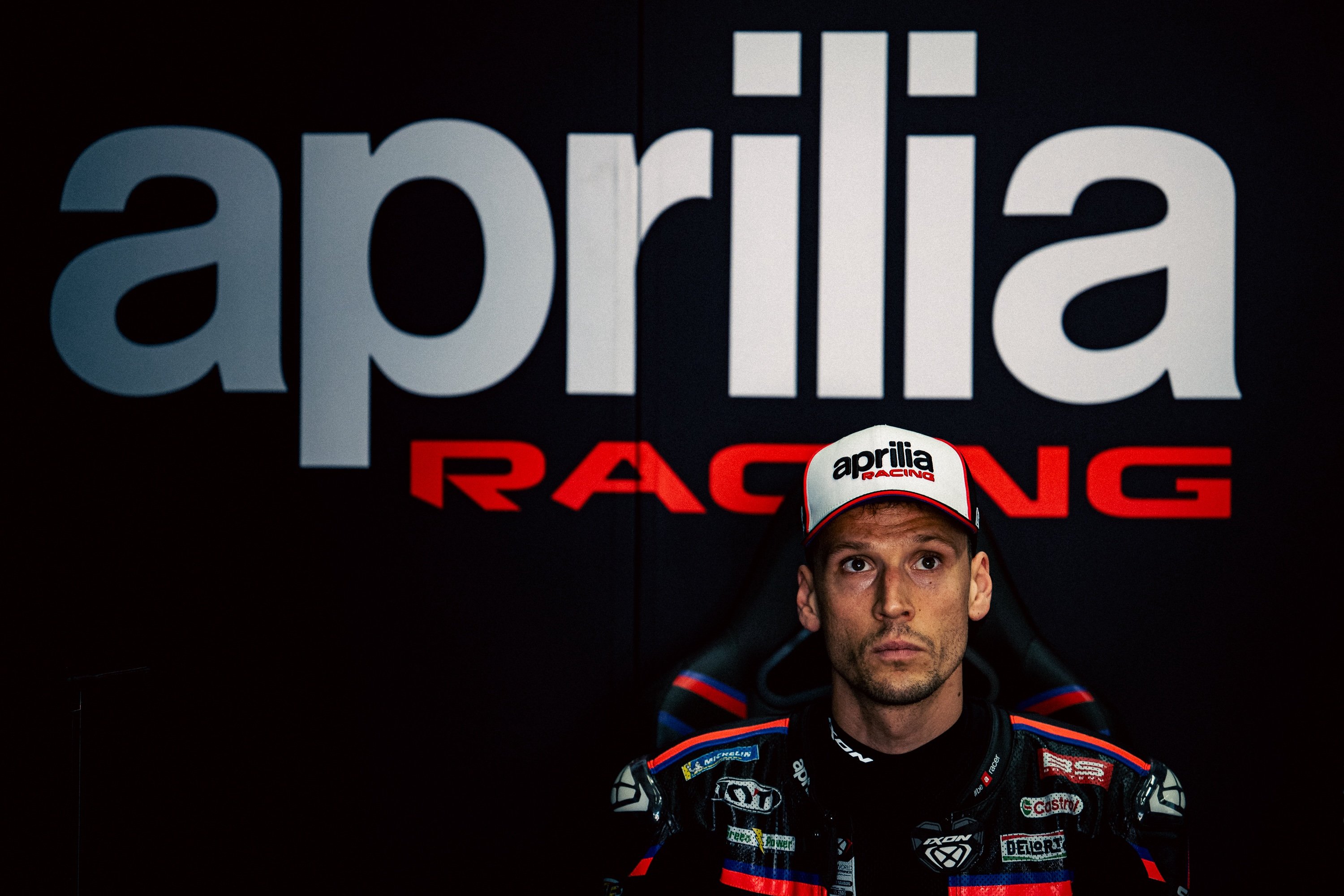 Pilota Aprilia Racing nel box Jerez MotoGP GP Spagna 2026