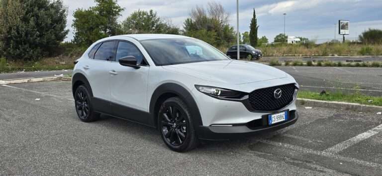 Mazda CX-30