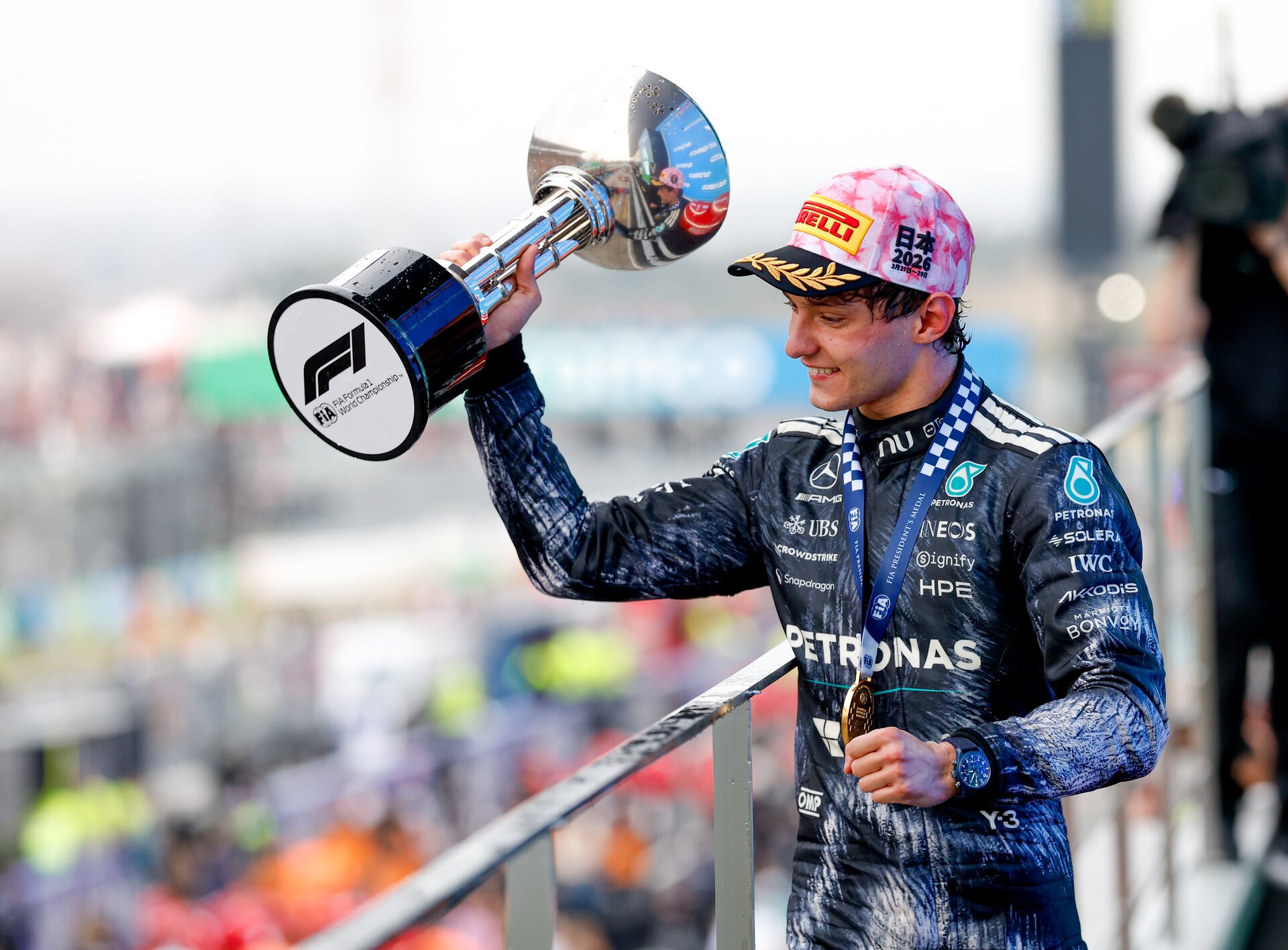 Kimi Antonelli Mercedes GP Giappone 2026 pagelle
