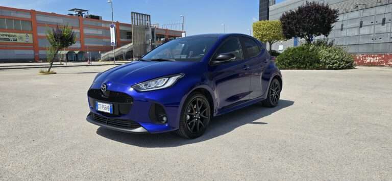 Mazda 2 Hybrid, la prova su strada