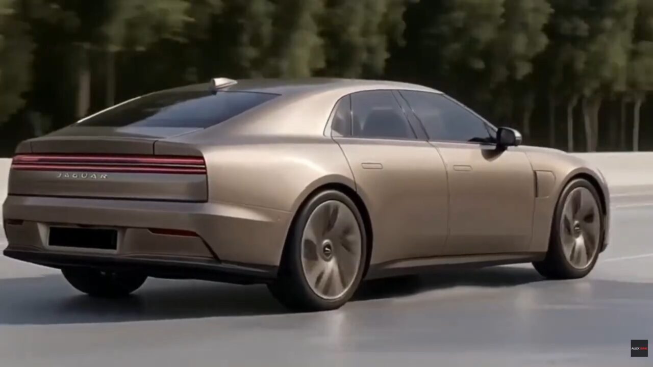 Nuova Jaguar GT 2026 berlina elettrica, ultima chance