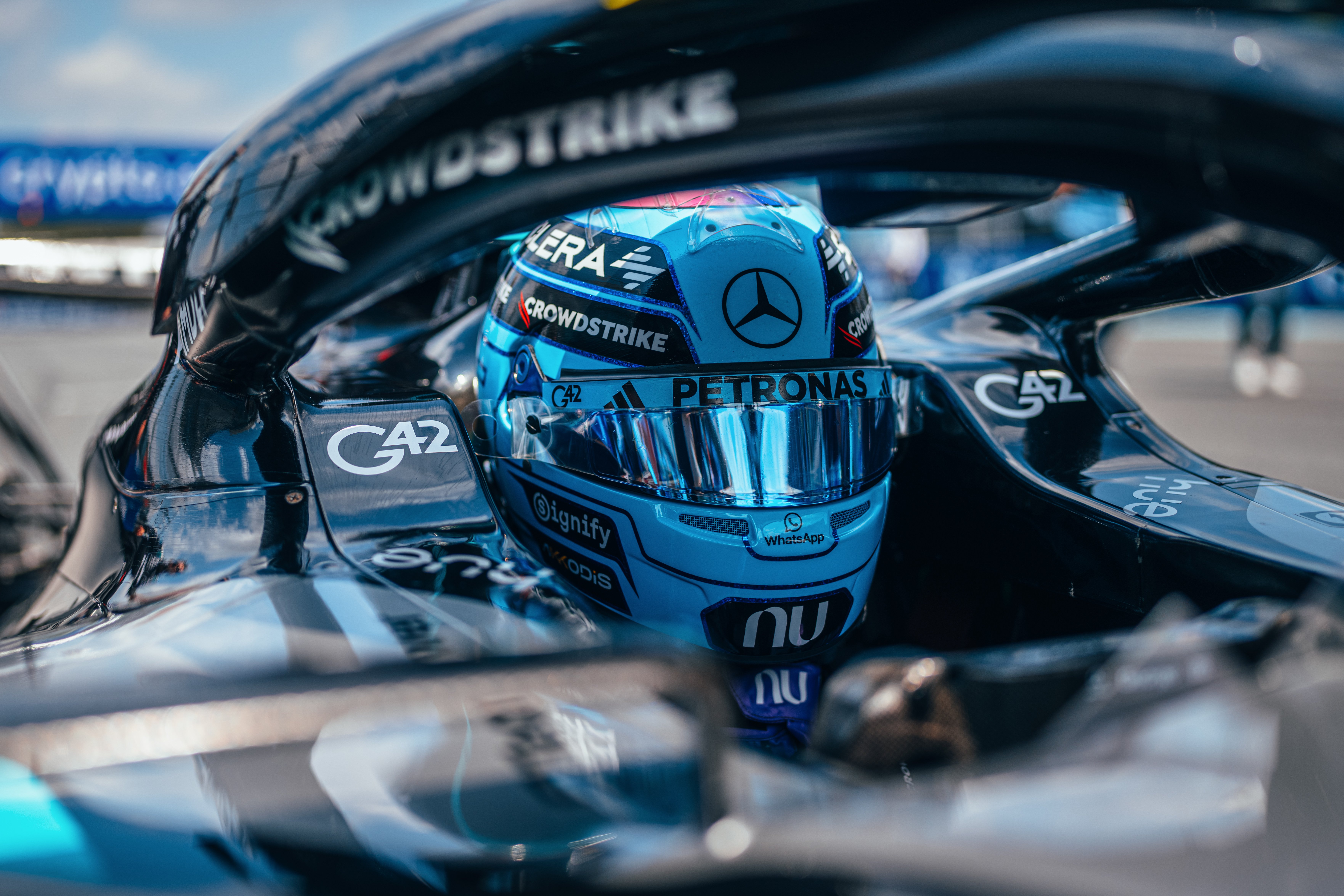 George Russell Mercedes W17 GP Canada 2026 pole position power unit